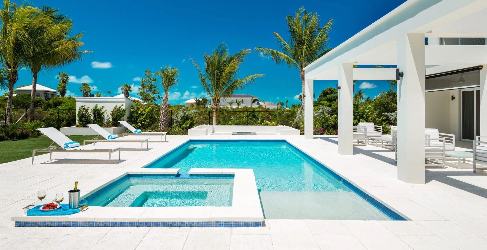 Caribean Vacation Rental - Turquoise Villa, Turks and Caicos